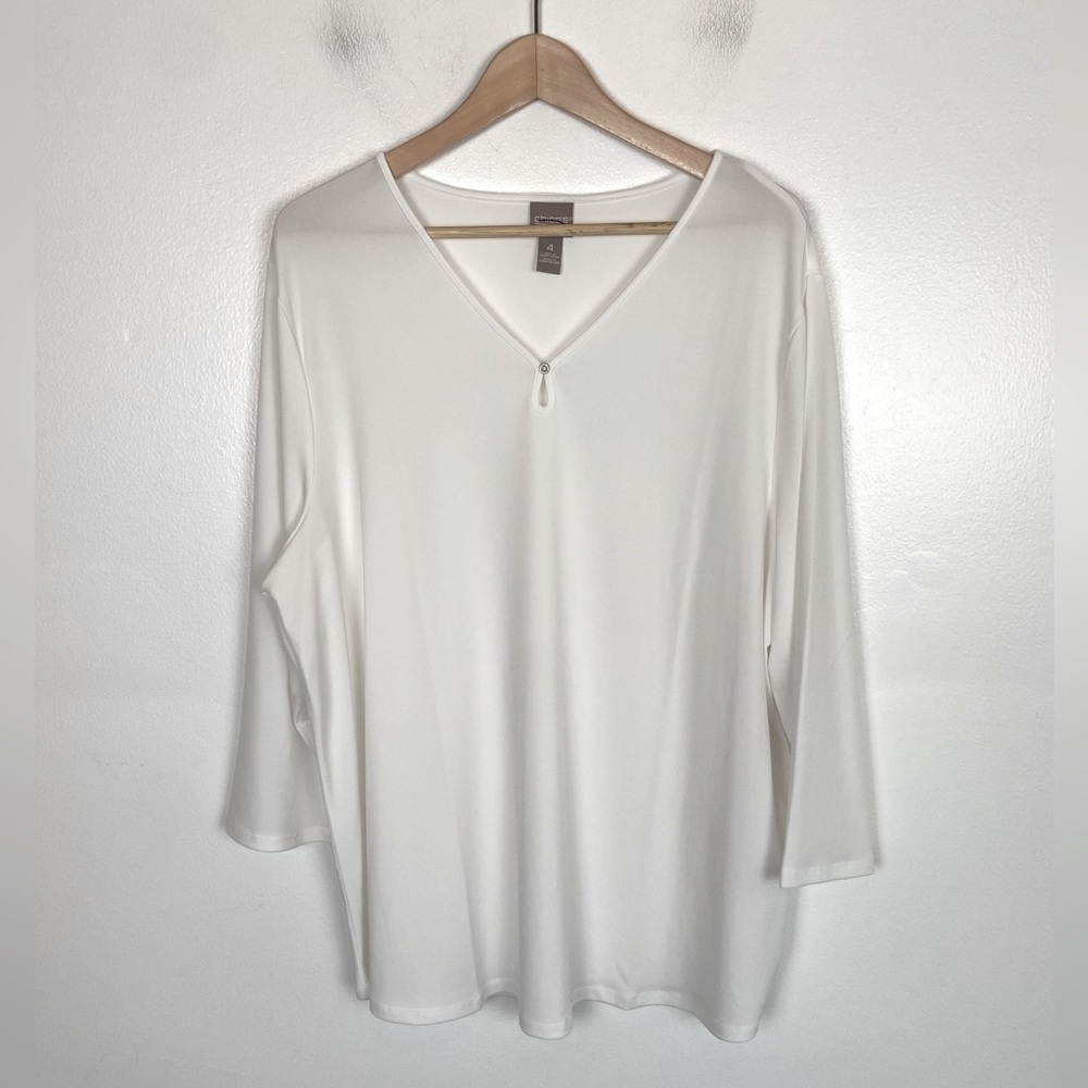 Chico's Apparel Keyhole Liquid Knit Top Size 4 US XXL Cream V-Neck 3/4 Sleeves